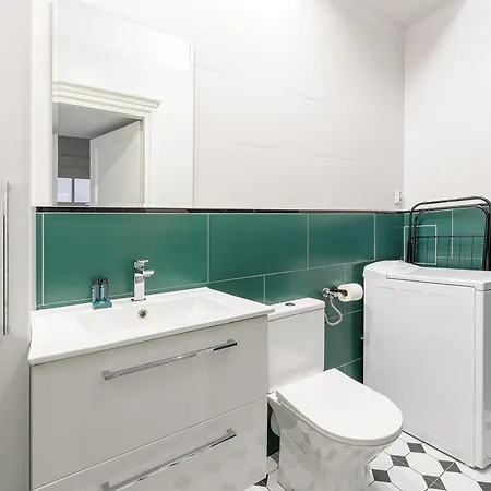 Shortstaypoland Grazyny B215 *